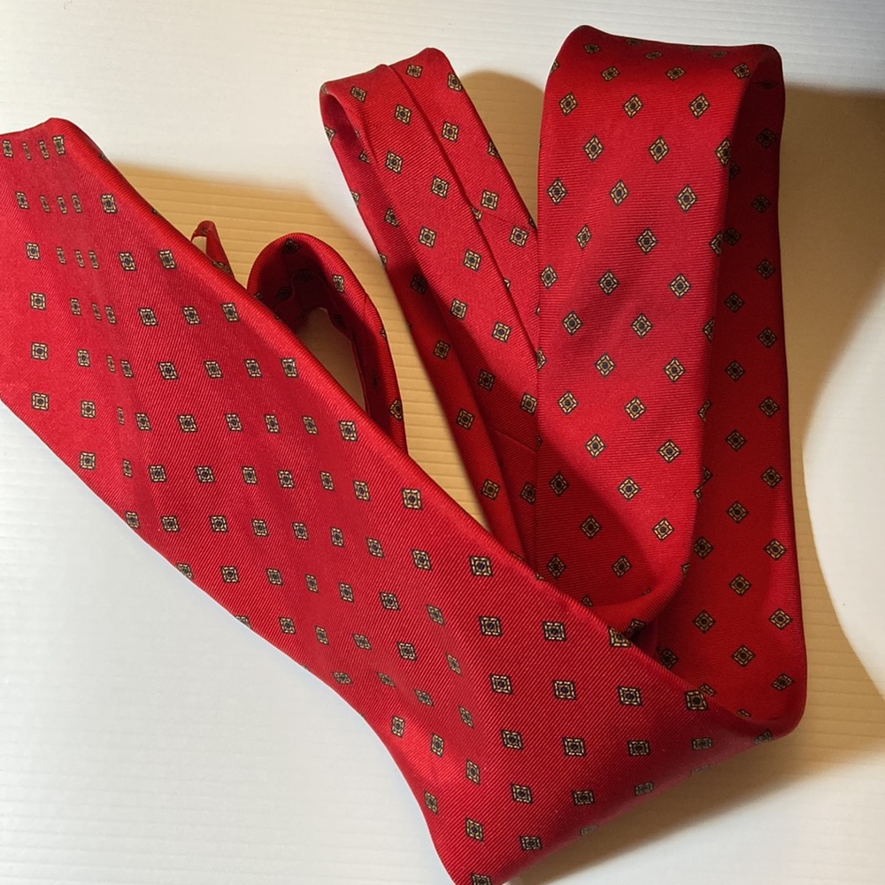 Givenchy Monsieur Red Italian Silk Necktie USA - Picture 6 of 6